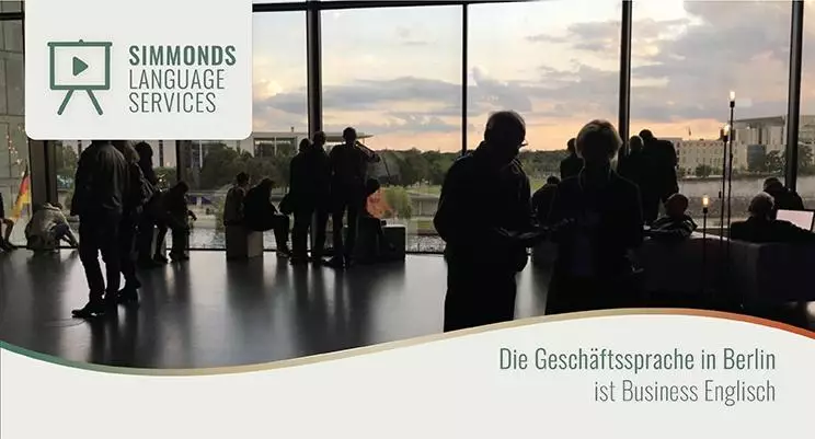 Geschäftsleute am Berliner Flughafen